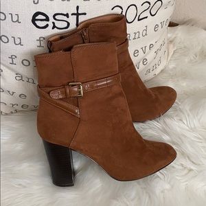 Camel Brown Heeled Boots